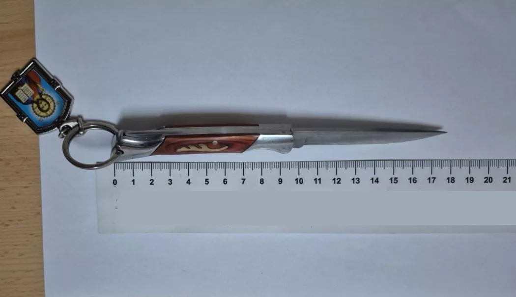 Bărbat interceptat de jandarmi într-o sală de jocuri. Avea asupra sa un briceag - d1a07943b41c4a5eae69322046e80469-1769590108.webp