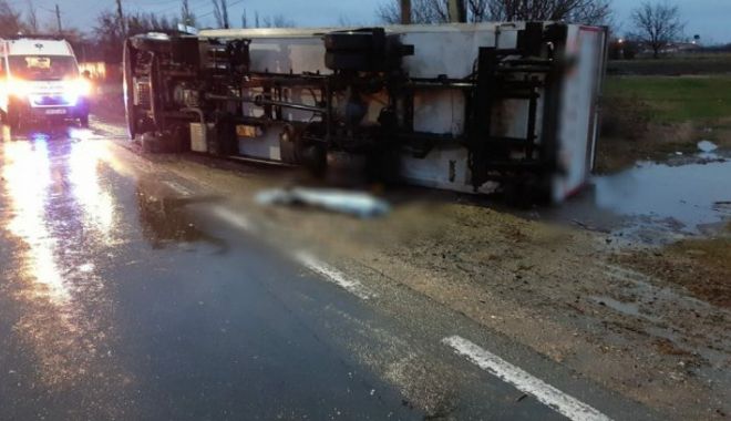 Descoperire șocantă a polițiștilor sub TIR-ul răsturnat de dimineață - d1c469b0ea6247a08e640197a6967636-1552389146.jpg