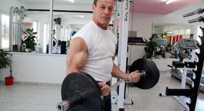 Culturiștii Șerban și Gogoașe, în cărți pentru Europene - d25814a309be54d1d2279a4ff921ea28.jpg