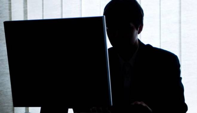 Hackerii atacă! IMAGINI din CASELE ROMÂNILOR, pe INTERNET. CONSTĂNȚENII, printre victime - d25gui74-1416829707.jpg