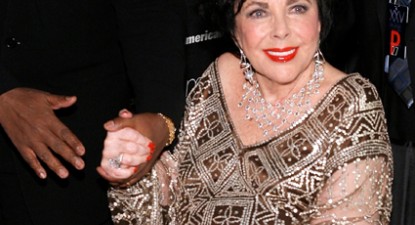 Elizabeth Taylor s-ar putea căsători pentru a noua oară - d406b60a2aa38423137545a10fe198df.jpg