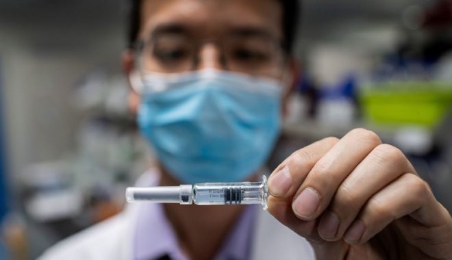 Peste un milion de români au fost deja vaccinați împotriva coronavirusului până în prezent - d4158602001247217943876-1613321478.jpg