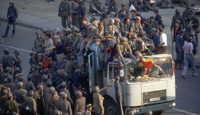 DOSARUL MINERIADA / Ion Iliescu, Petre Roman, Miron Cozma, trimiși în judecată - d554d91b9c165b1f07b323ef324913fe-1497360219.jpg