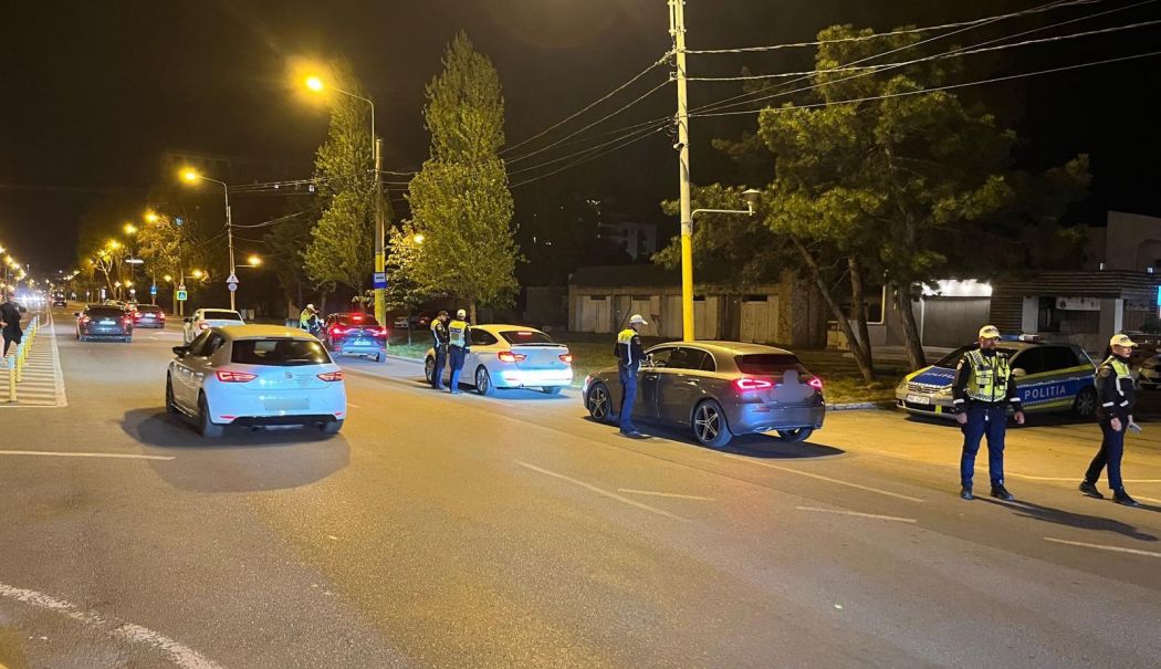 Mamaia și Vama Veche, împânzite de polițiștii rutieri. Sute de vehicule au fost controlate - d56fa6474b8940c69808430e3ccbeaf6-1746175844.jpg