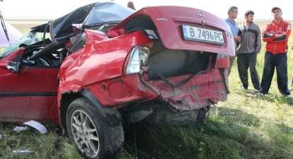 Mașinile bulgărești, cavouri pe patru roți - d64eacb932a5d483336b1008fff7da34.jpg