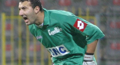 Vlas a revenit la antrenament, n-a avut ruptură musculară - d7041c219f37bf944fb3a8f8b8fa5cde.jpg