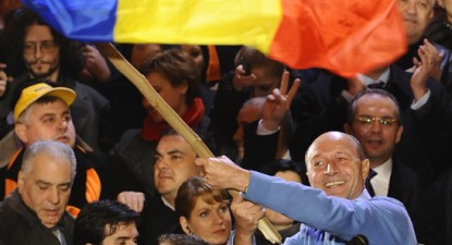 Traian Băsescu l-a învins pe Mircea Geoană atât în țară, cât și peste hotare - d93026eca43e6ea2b93be877ea9a90f6.jpg