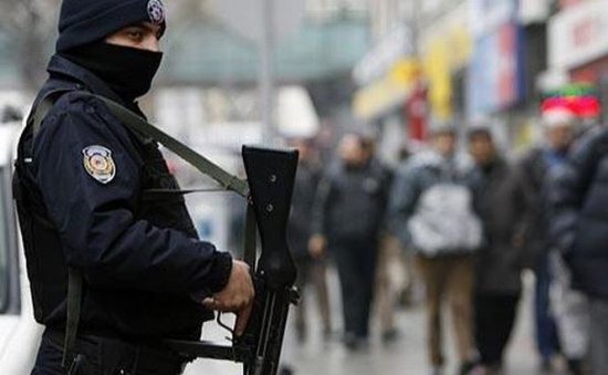 O celulă AL-QAEDA, care planifica ATENTATE TERORISTE, a fost DESTRUCTURATĂ! - da-1366378266.jpg