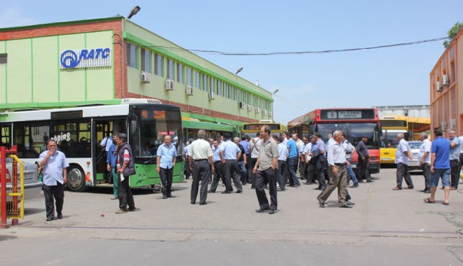 Grevă la RATC / 200 de lei în plus la salariu, dar șoferii sunt de neclintit! - da-1379321698.jpg