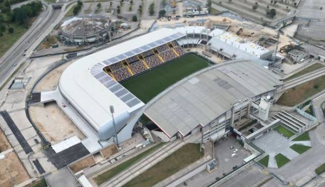 Dacia este primul brand auto care dă numele unui stadion din Italia - daciaarena-1452272988.jpg