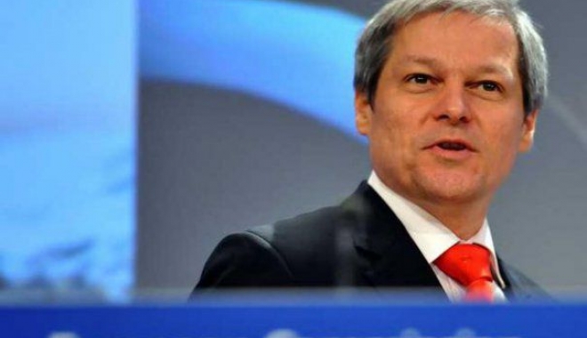 Premierul Dacian Cioloș îl demite pe șeful DIPI, Rareș Văduva - dacianciolo-1472484166.jpg