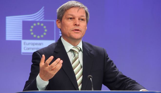 Dacian Cioloș: „USR-PLUS şi-a asumat ministere unde reforma este esenţială” - dacianciolos2-1608483279.jpg