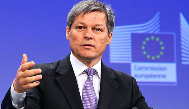 Dacian Cioloș, vizită la Paris. Ce program are premierul - dacianciolos4-1453209762.jpg