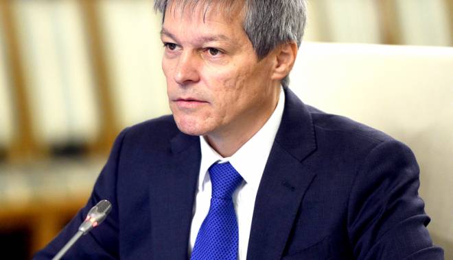 Prim-ministrul Dacian Cioloș, întâlnire de lucru cu Angela Merkel - daciancioloslaberlin-1452182936.jpg