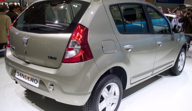 A crescut numărul autoturismelor fabricate în România. Care a fost cel mai exportat model - daciasandero-1373889604.jpg