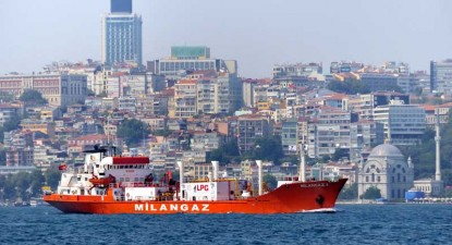 Tancurile petroliere vor fi suprataxate în strâmtorile turcești - dae0a21fdd68fc65269689b5e70c0bde.jpg
