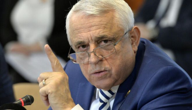 Petre Daea, bilanțul anului 2022: Seceta punând stăpânire pe întreaga țarp a dat de furcă fermierilor. Guvernul a intervenit la timp - daea-1672493850.jpg