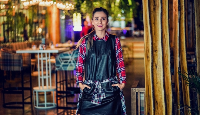 Începe toamna în ținutele versatile din noua colectie TeX, exclusiv la Carrefour - danarogozpurtantcolectiadetoamna-1474553959.jpg