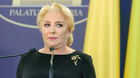 Dăncilă: Nu am să mă rog de nimeni să mă invite la Summit - dancila27013800-1556991009.jpg