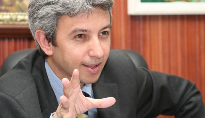 Dan Diaconescu și 