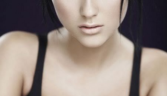 Daniela Crudu s-a despărțit de iubit - danielacrudu35-1332416035.jpg