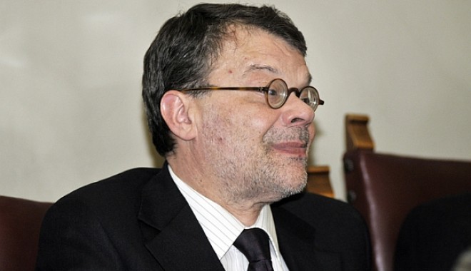 PDL cere demiterea de urgență a ministrului Culturii, Daniel Barbu - danielbarbughimpele-1379590658.jpg