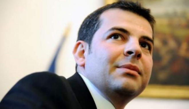 Ministru agriculturii a fost în vizită la Ghindărești - danielconstantin-1344013205.jpg