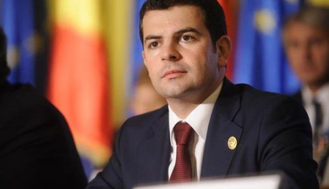 Deputatul Daniel Constantin anunță că șase parlamentari PRO România vor vota Guvernul Orban - danielconstantin-1572870757.jpg
