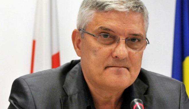 Ați pierdut banii la WBS? Reclamați la C.N.V.M.! - danieldaianu-1349984394.jpg