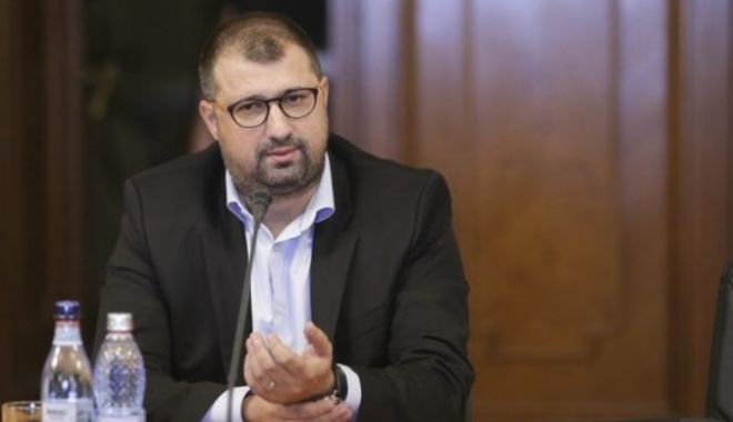 Fostul ofițer SRI, Daniel Dragomir, s-a predat în Italia - danieldragomir-1612435998.jpg