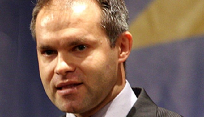 Ministrul Educației Daniel Funeriu vine la Universitatea Maritimă Constanța - danielfuneriu1-1317108690.jpg