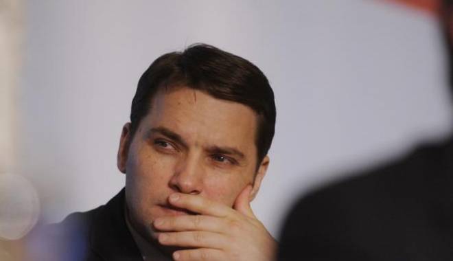 Dan Șova, adus la sediul Înaltei Curți de Casație și Justiție - dansovaafostaduscumandatladnapen-1449215448.jpg