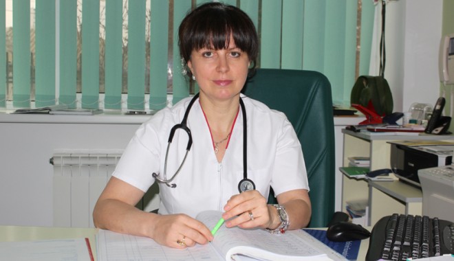 Pneumonia în sarcină, risc major pentru copil - danteselenapneumolog43-1366378484.jpg