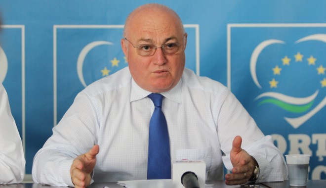 Deputatul Dănuț Culețu cere lămuriri  miniștrilor Muncii și Casei Naționale de Pensii - danutculetu-1370875272.jpg