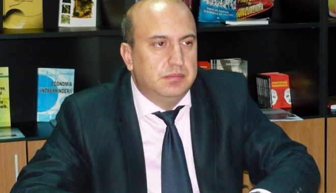 Rectorul Universității 