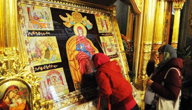Ministrul Sănătăţii: Manifestările de Sfinta Parascheva nu vor mai fi organizate ca în ceilalţi ani - dardemarepretpentrusfanta-1601742259.jpg