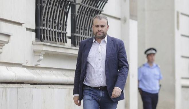 Vâlcov: Ministerul Finanțelor a cerut S&P să amâne perspectiva, pentru că România nu are buget - dariusvlcov-1551518484.jpg