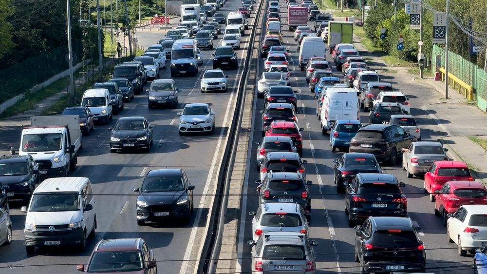 Permisul auto și tranzacțiile auto, blocate pentru datornici: ce prevede reforma administrativă - datorii-1771429265.webp