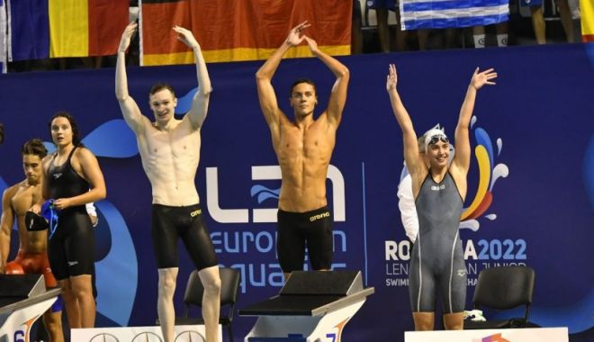 David Popovici s-a calificat în finală la Campionatul Mondial de înot pentru juniori