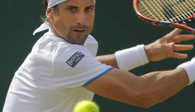 Tenis / David Ferrer l-a învins pe Stan Wawrinka în finala mică a turneului demonstrativ de la Abu Dhabi - davidferrer-1451750301.jpg