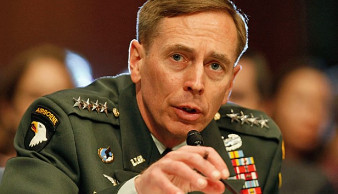 David Petraeus a devenit noul șef al CIA - davidpetraeus2-1315324823.jpg