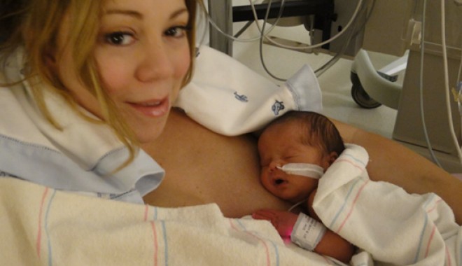 Galerie FOTO: Mariah Carey și Nick Cannon au postat pe internet primele poze ale bebelușilor - dbf02-1319470528.jpg