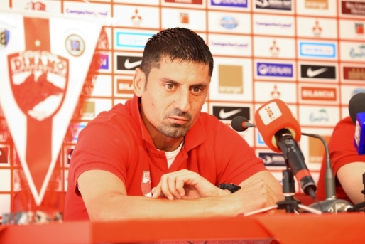 Dănciulescu e out! Numele noului antrenor și cine vine în conducerea lui DINAMO - dc483nciulescu2cnumitantrenorpri-1417942509.jpg