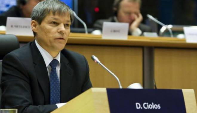 DACIAN CIOLOȘ A DEMISIONAT DIN FUNCȚIA DE CONSILIER AL PREȘEDINTELUI COMISIEI EUROPENE - dcciolosnnnn41143500-1447257398.jpg
