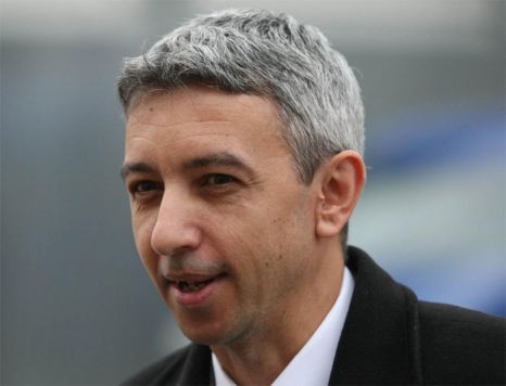 Dan Diaconescu: Luni vin cu trei milioane de euro, în saci, pentru salariile angajaților Oltchim - dd-1348919268.jpg
