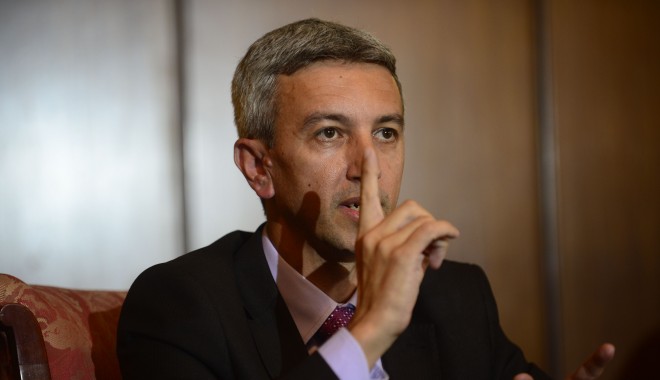Dan Diaconescu: 