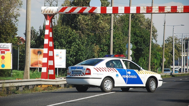 MAGHIARII NU GLUMESC! Român condamnat la 14 luni de închisoare - ddd-1576843195.jpg