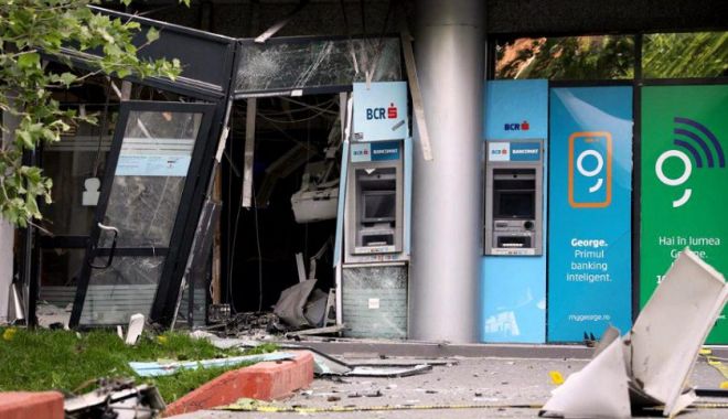 Bancomat aruncat în aer? Poliția cercetează! - ddd-1577616605.jpg