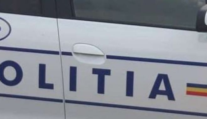 Coliziune pe contrasens! Un microbuz și două autoturisme, implicate în accident - ddd-1578232541.jpg
