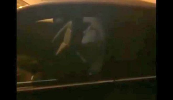 Dormea în mașină cu motorul pornit! Se cere demiterea sa! - ddd-1578665847.jpg